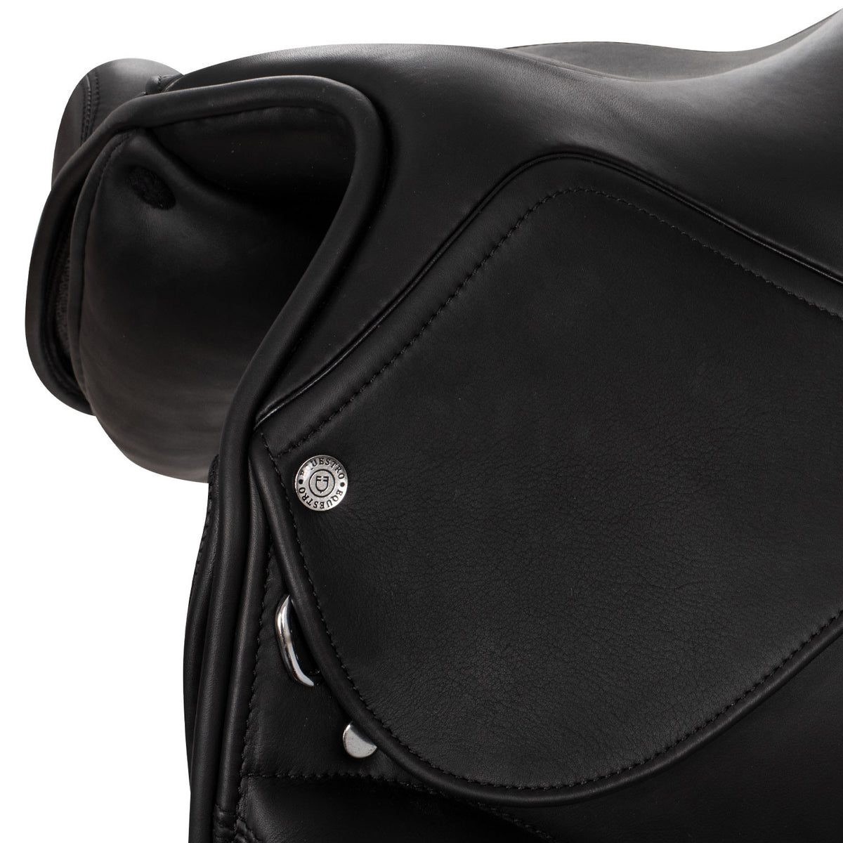 Equestro Doubled leather dressage saddle