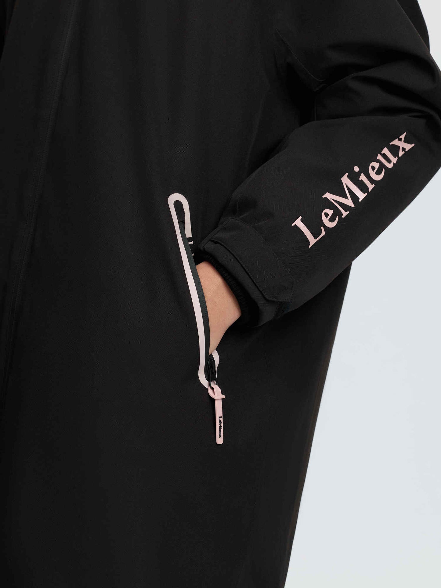 LeMieux AW26 Young Rider Hydroshield Robe