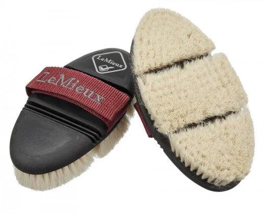 LeMieux Flexi Goats Hair Brush - -