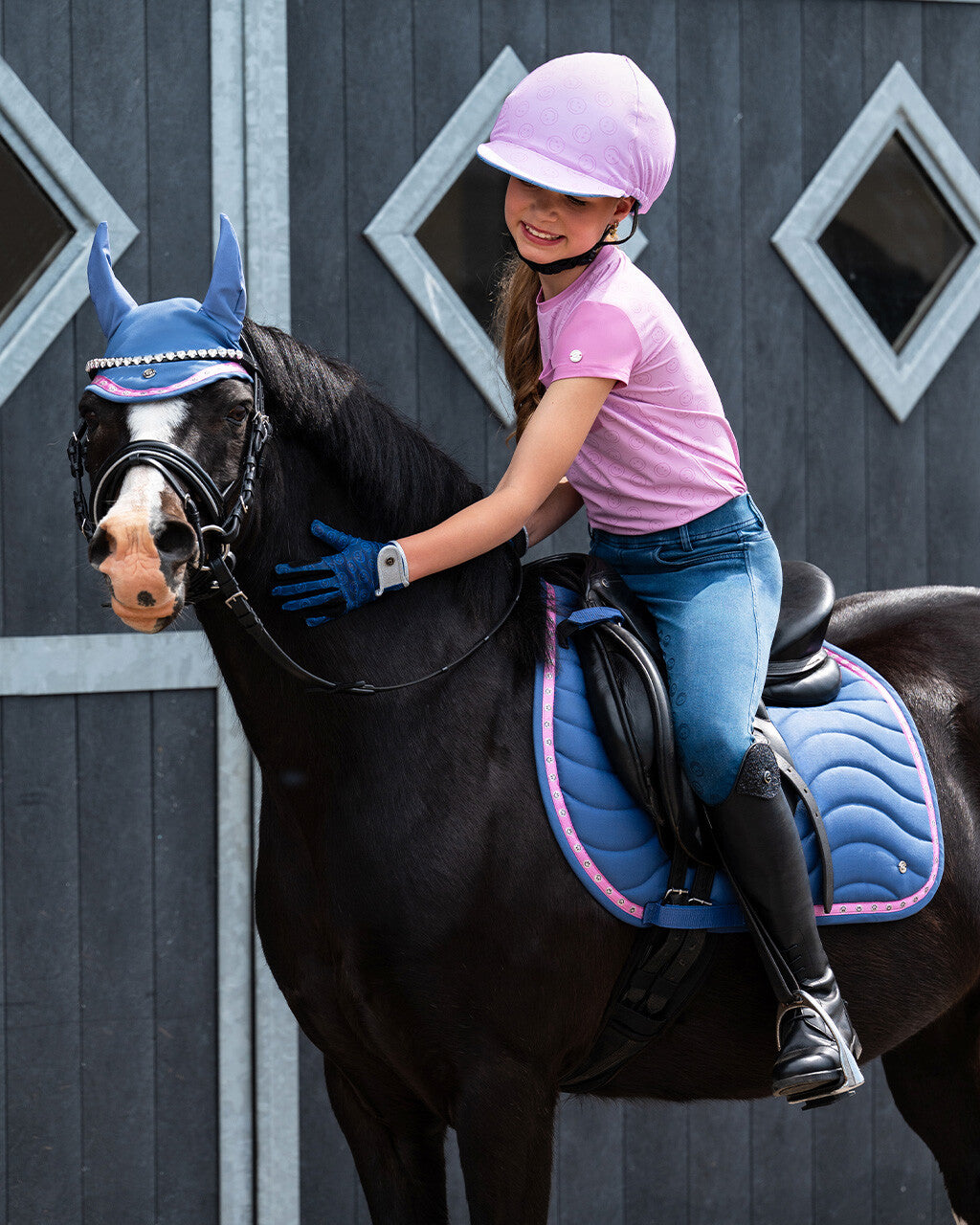 QHP Helmet Cover Rosalynn SS26 Collection