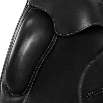 Acavallo Leonardo dressage saddle wool panels