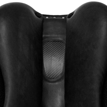 Acavallo Perugino dressage saddle short knee blocks