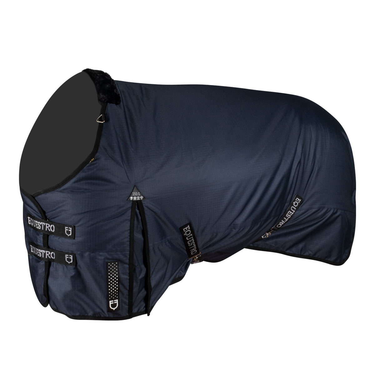 Equestro Nevada 250 gr turnout rug in rip-stop fabric