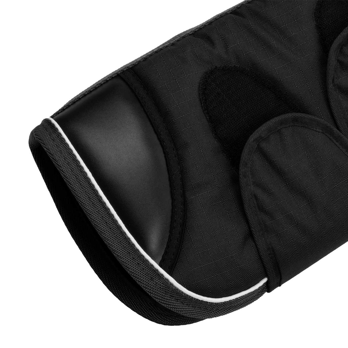 Equestro Travelling boots set and tail guard with rubber patch