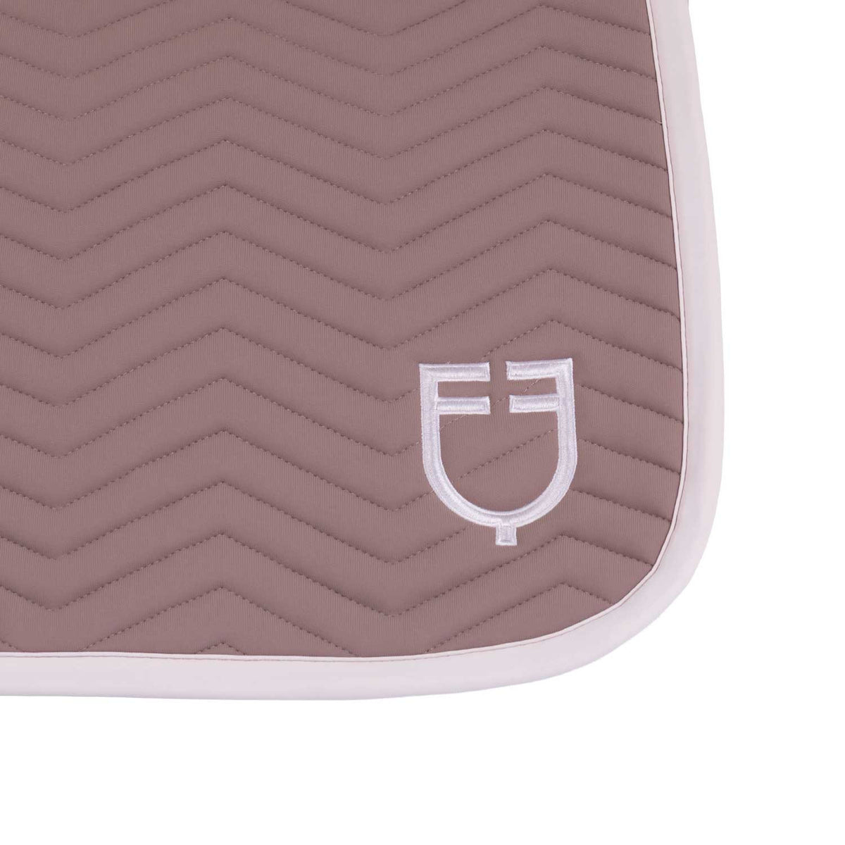 Equestro Jumping saddle pad with wave quilting