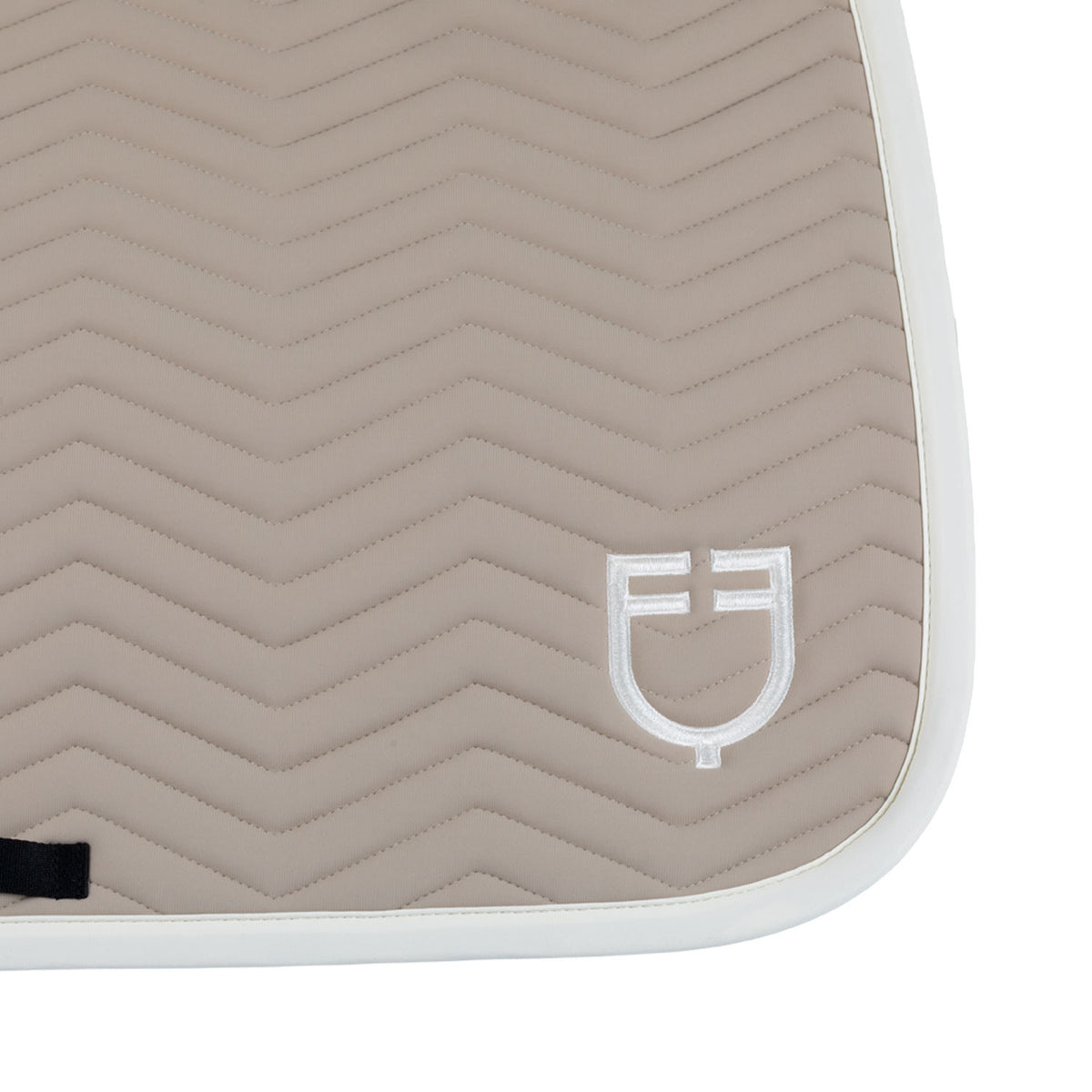 Equestro Jumping saddle pad with wave quilting