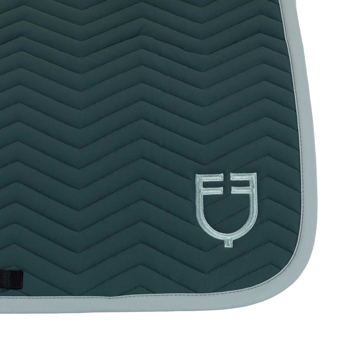 Equestro Jumping saddle pad with wave quilting