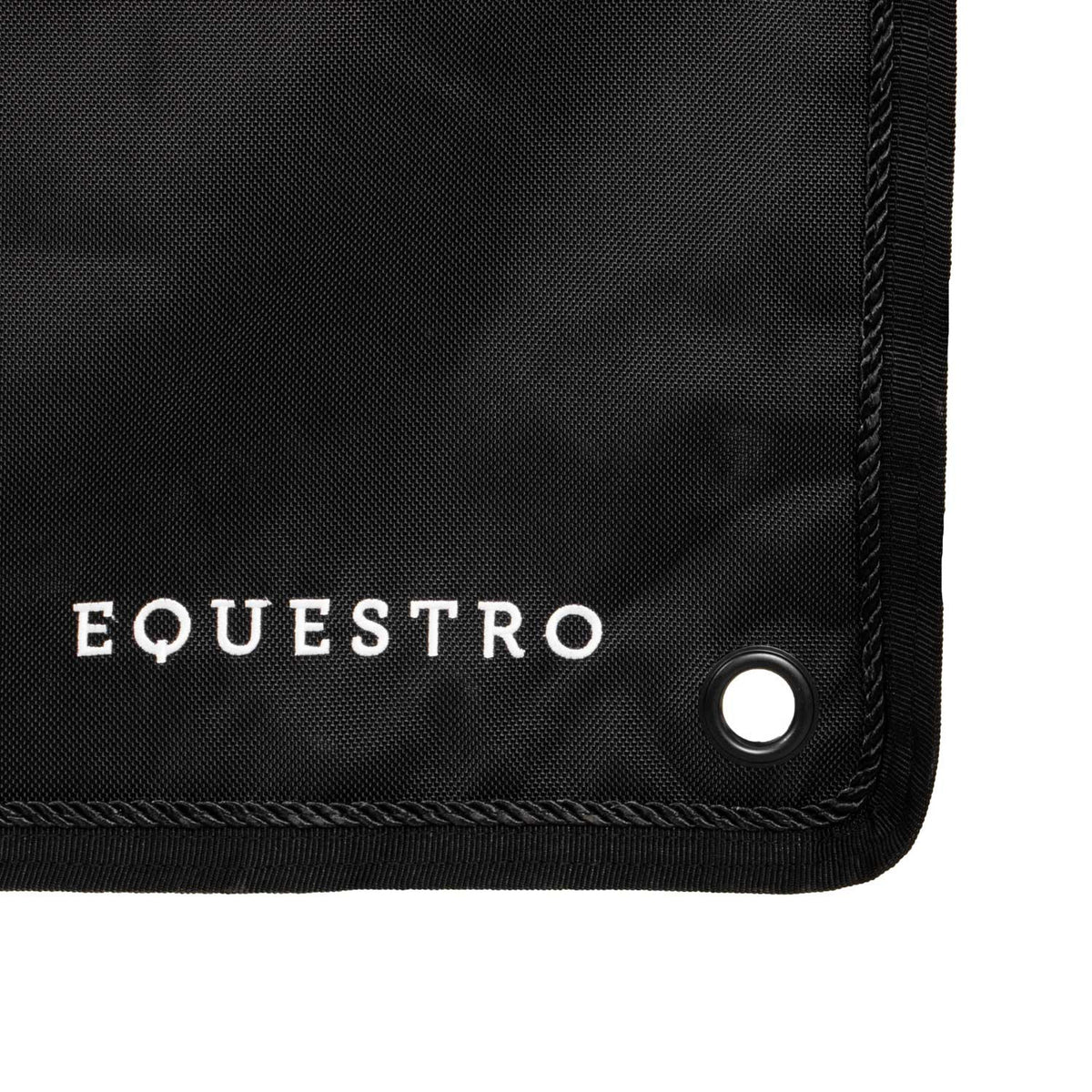 Equestro Short stable curtain with embroidered logo