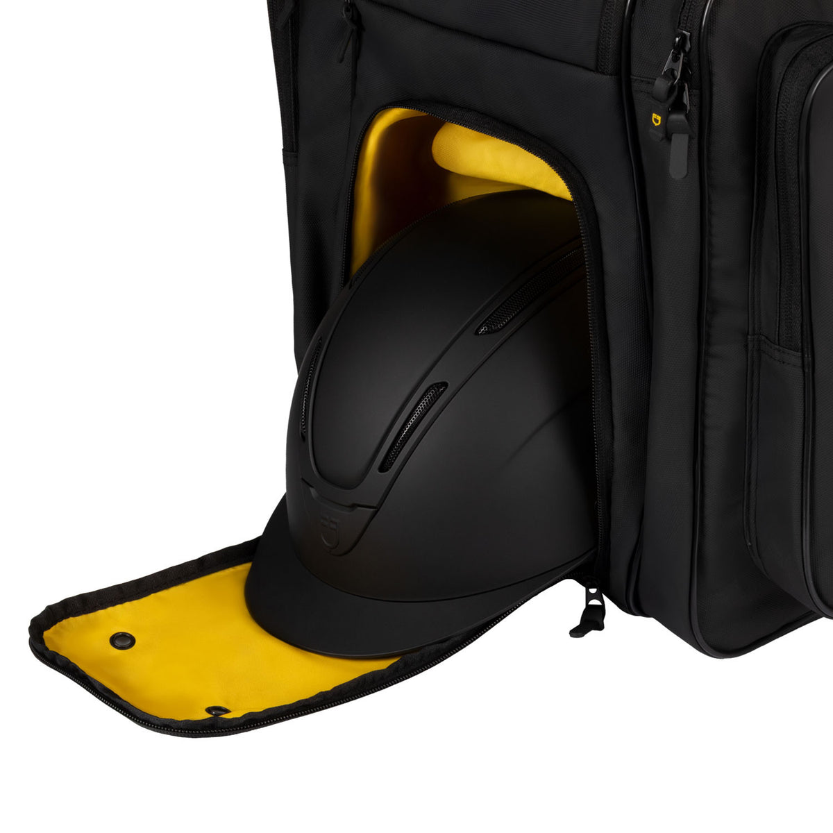 Equestro Boot bag in technical fabric with intelligent design