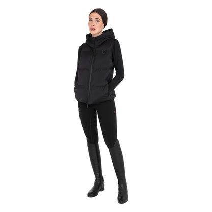 Equestro Women’s technical sleeveless jacket with hood Ridertechnology