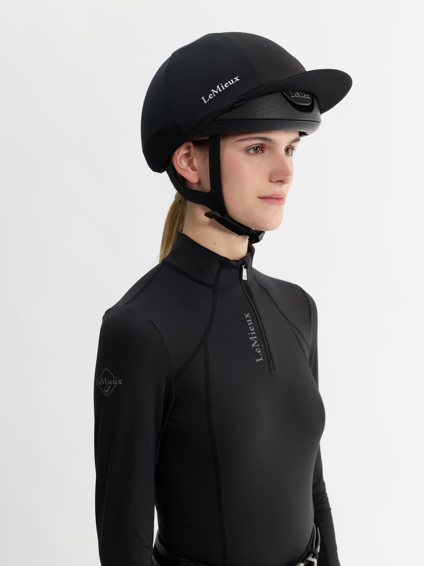 LeMieux Vexa Skull Helmet