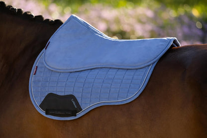 LeMieux SS26 Suede Half Pad