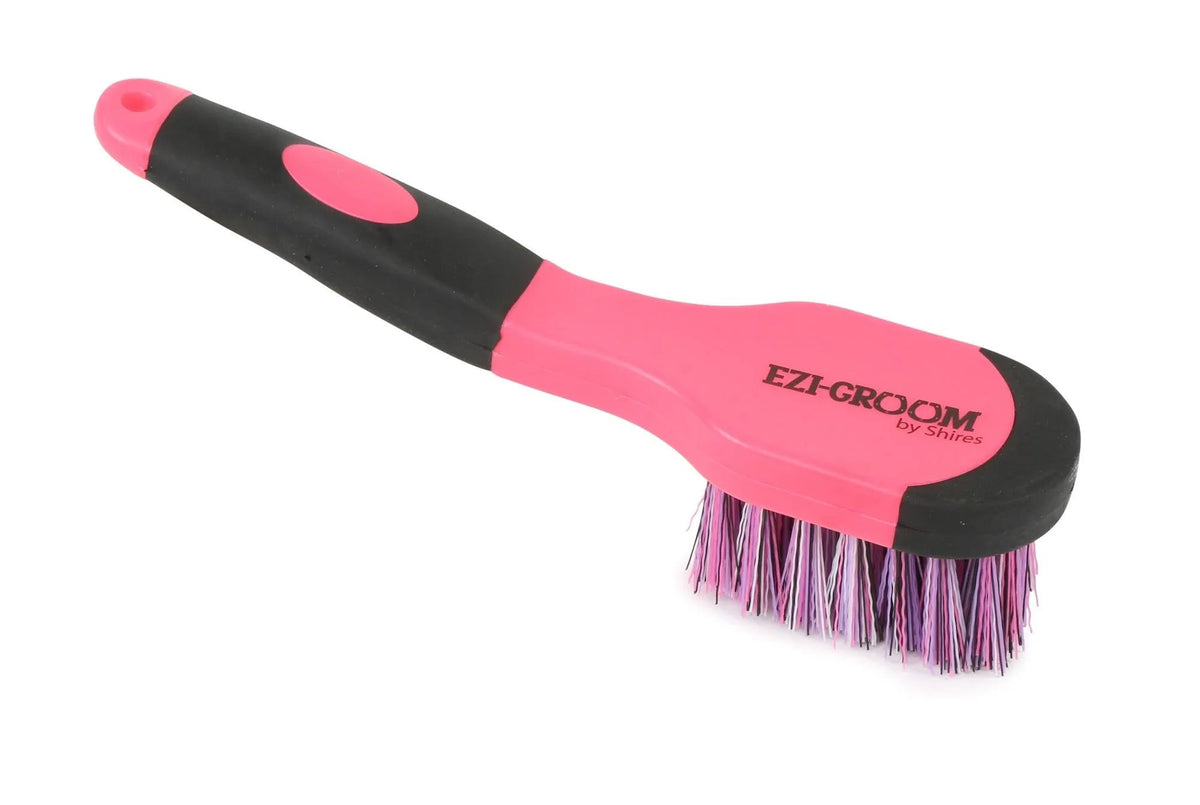 EZI-GROOM Grip Bucket Brush Bright Blue