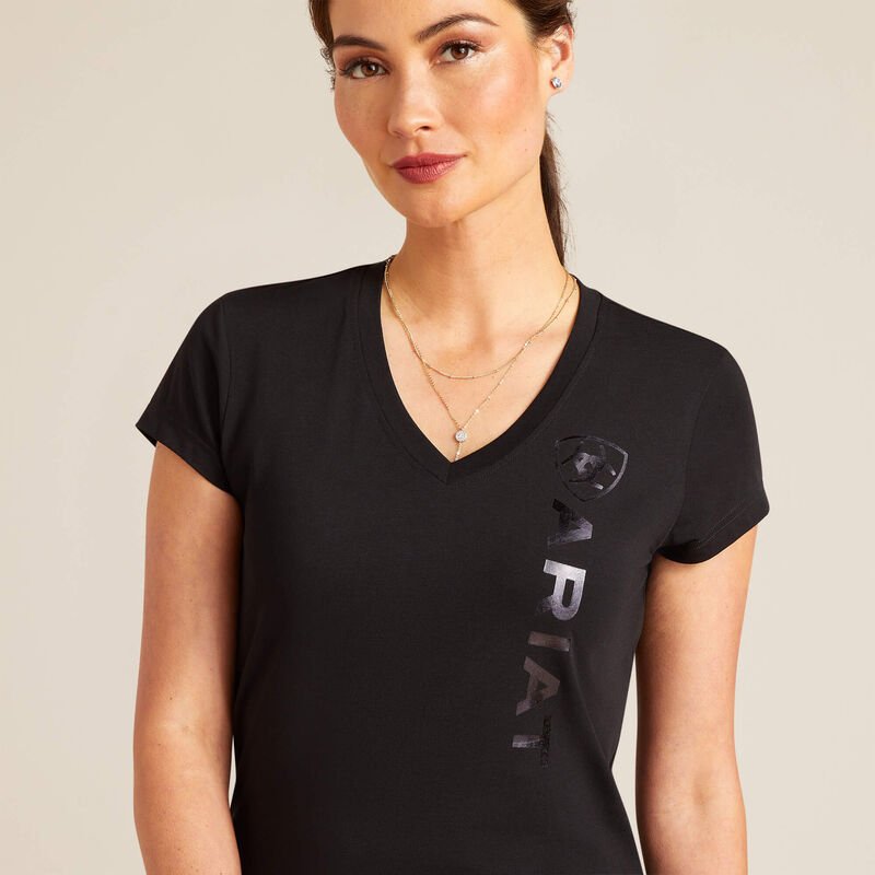 Ariat SS24 Womens Vertical Logo V Short Sleeve T-Shirt - Black - L